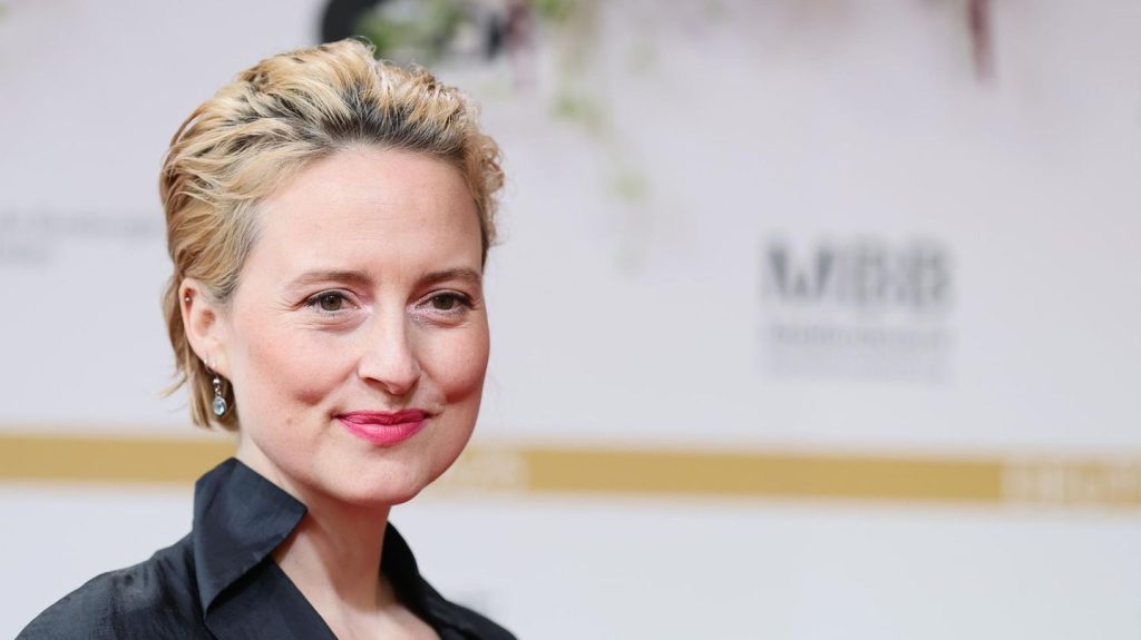 "Großstadtrevier": Schauspielerin Wanda Perdelwitz stirbt nach Fahrradunfall in Hamburg