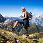 Praktische Begleiter: Das richtige Wanderzubehör: So sind Sie für jede Tour ausgerüstet