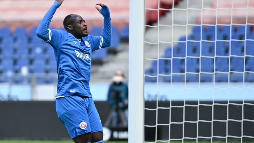 3. Liga: Hansa Rostock rettet späten Punkt gegen Verl