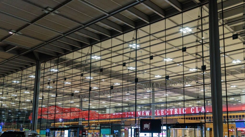 Störung Hauptstadtflughafen: Drohnen-Sichtung – Keine Beeinträchtigungen mehr am BER