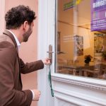 Abgeordneter stärkt Präsenz: Banaszak eröffnet neues Büro in Brandenburg