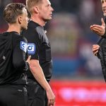Fußball-Bundesliga: Toppmöller schimpft über Referee: "Nicht hinnehmbar"