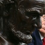 Weiterer Umbau des Weißen Hauses: Trump lässt Lincoln-Badezimmer renovieren