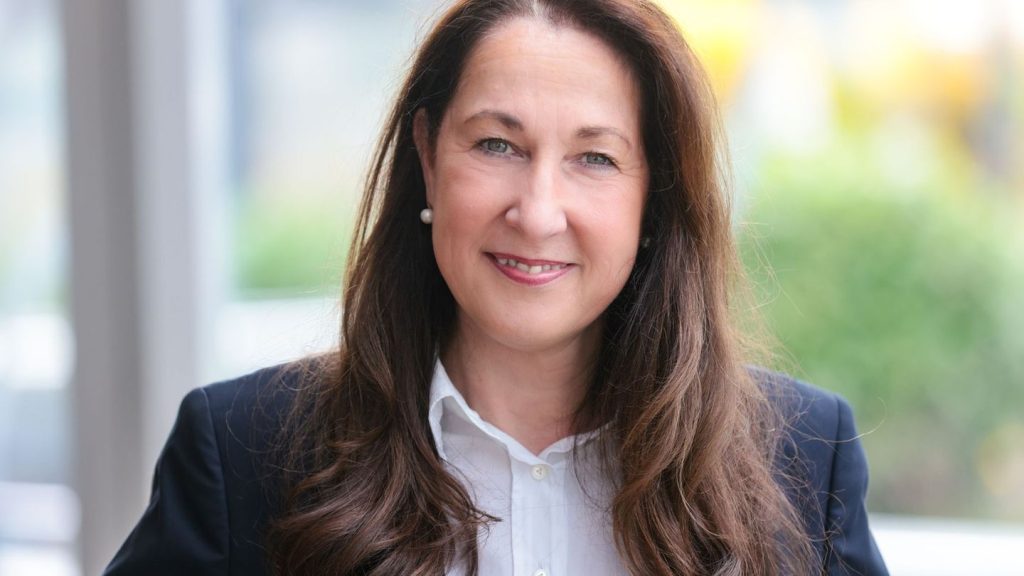 Vor der Vereidigung: Amtsbeginn für Herdeckes Bürgermeisterin nach Messerangriff