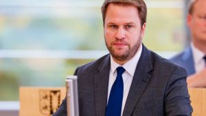 Antrittsbesuch: Vogt erwartet klare Ansagen bei Kanzler-Besuch