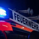 Brände: Großbrand in Berliner Industriegebiet – Feuerwehr im Einsatz