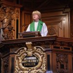 Mullally ist keine Unbekannte: Predigt auf Englisch - Domgemeinde hat Besuch aus London