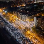 Gedenken in Serbien ein Jahr nach Einsturz von Bahnhofsdach in Novi Sad