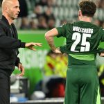 Fußball-Bundesliga: Paul Simonis bleibt vorerst Trainer des VfL Wolfsburg