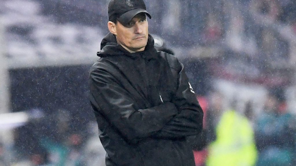 Fußball-Bundesliga: St. Paulis Vereinschef: Trotz Serie keine Trainerdiskussion