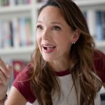 Hilfe, nicht aufgepasst: Carolin Kebekus: Kerzen-Schreck am ersten Kindergeburtstag