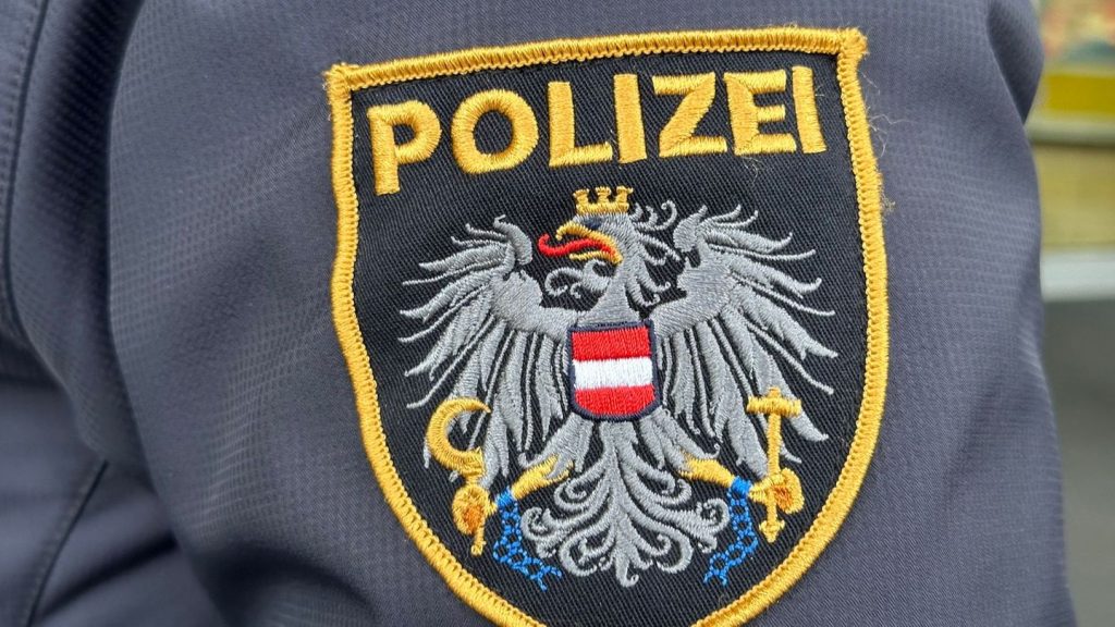 Polizeieinsatz: Geiseldrohung in Zug in Österreich - Mann festgenommen
