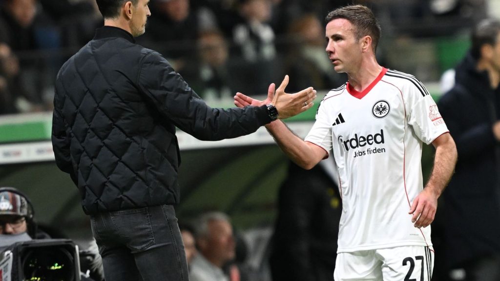 Eintracht Frankfurt: Fußball-Star Götze mit neuem Haupthaar