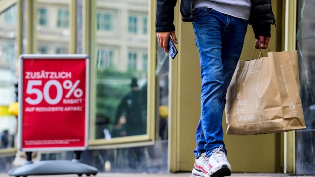 Handelsverband: Verbraucherstimmung nach Verbesserung im Oktober wieder gesunken