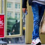 Handelsverband: Verbraucherstimmung nach Verbesserung im Oktober wieder gesunken