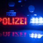 Unfall: Betrunken gegen Baum gefahren - sechs Verletzte