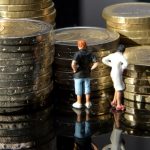 Frauenanteil in Führungspositionen niedrig und seit zehn Jahren kaum verändert