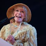 Geburtstag: Täglich zwei Croissants - Elke Sommer wird 85