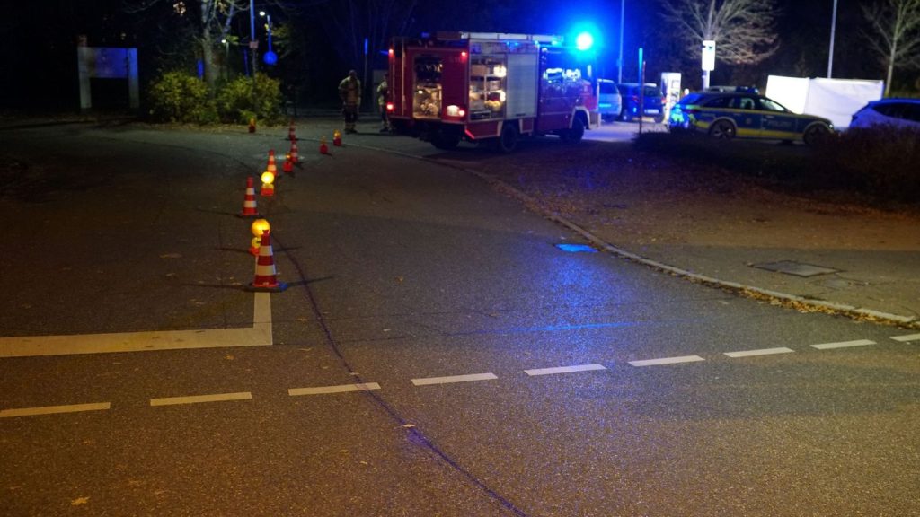Verkehr: Tragischer Unfall nach Verabredung - Mann stirbt