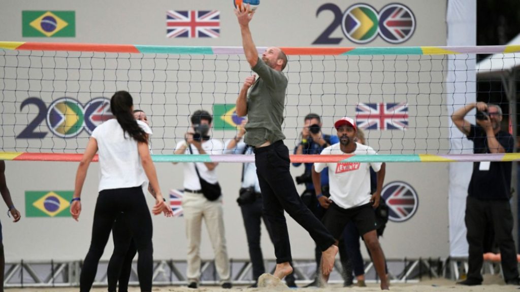 Prinz William spielt fürs Klima in Rio Fußball und Volleyball