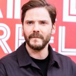 Film: Daniel Brühl plant Tennis-Biopic - als Regisseur