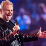 Warnung vor Fake-Profilen: "Promi"-Betrug - Deutsche wollte zu Schlager-Star ziehen