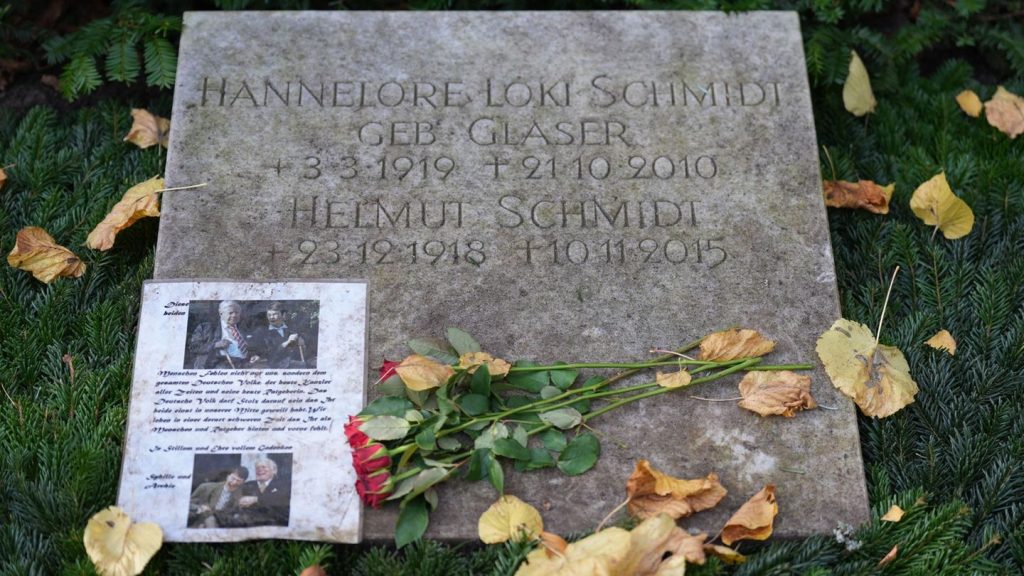 10. Todestag: Altkanzler Schmidt - "So einen wie den bräuchten wir heute"