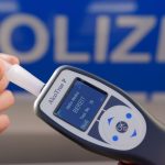 Unfall: Betrunkener Fahrer verursacht hohen Schaden und Vollsperrung