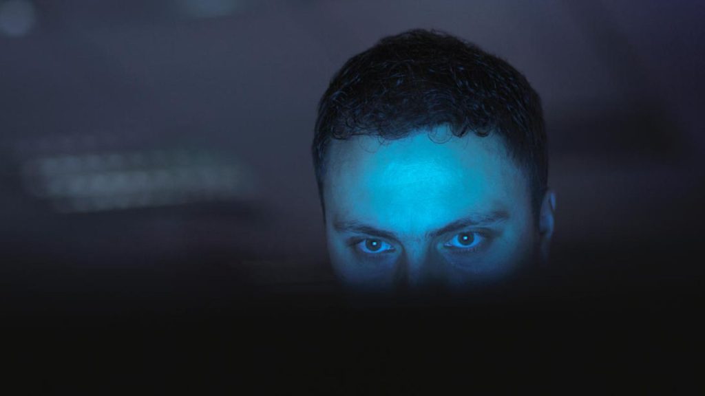 BKA-Ermittlungen: Betrüger machen Millionen mit heimlichen Mini-Abbuchungen – sind Sie betroffen?