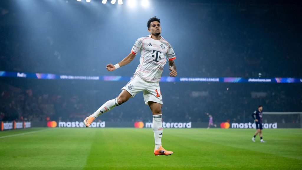 Bayern München – Paris Saint-Germain: Die Halbzeit des Luis Díaz: erst alle Tore dann Rot